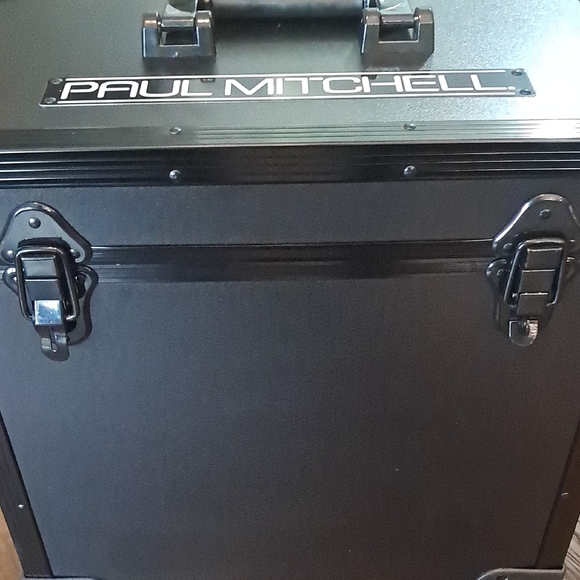NEW!!! Paul Mitchell Black Cosmetology Travel Case - Picture 5 of 16